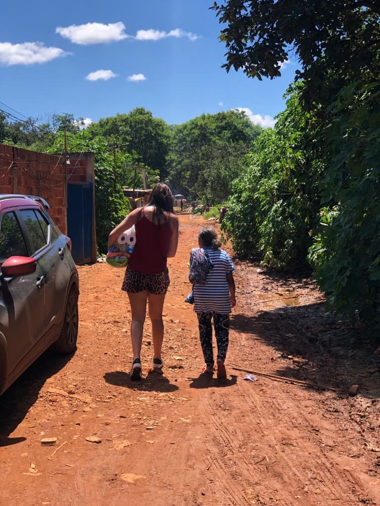 Apadrinhe três famílias